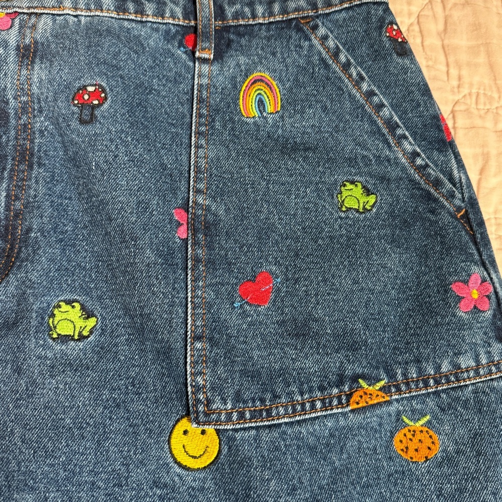 Lucy & Yak Blair Mini Skirt Blue Organic Denim Chrissy Embroiderey Y2K Smiley - Picture 2 of 4